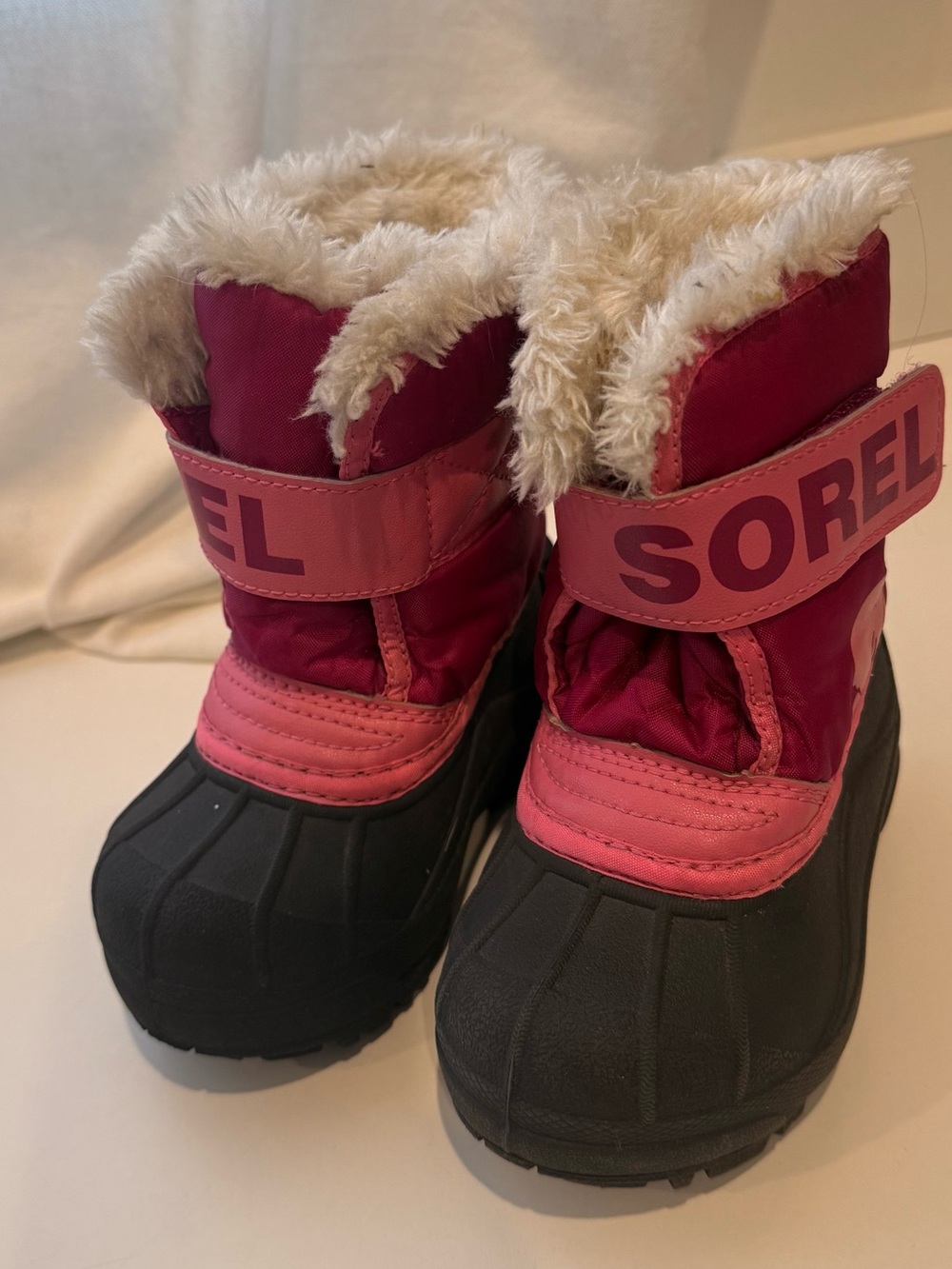 Sorel Pink and White Kids Faux-Fur Winter Boot (Size 6 US)
